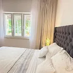 Green Park Apartments
